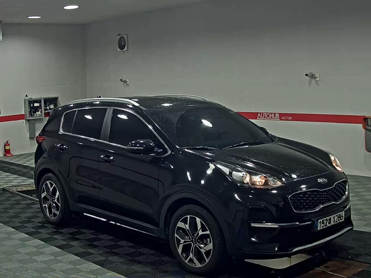 2021 - kia sportage