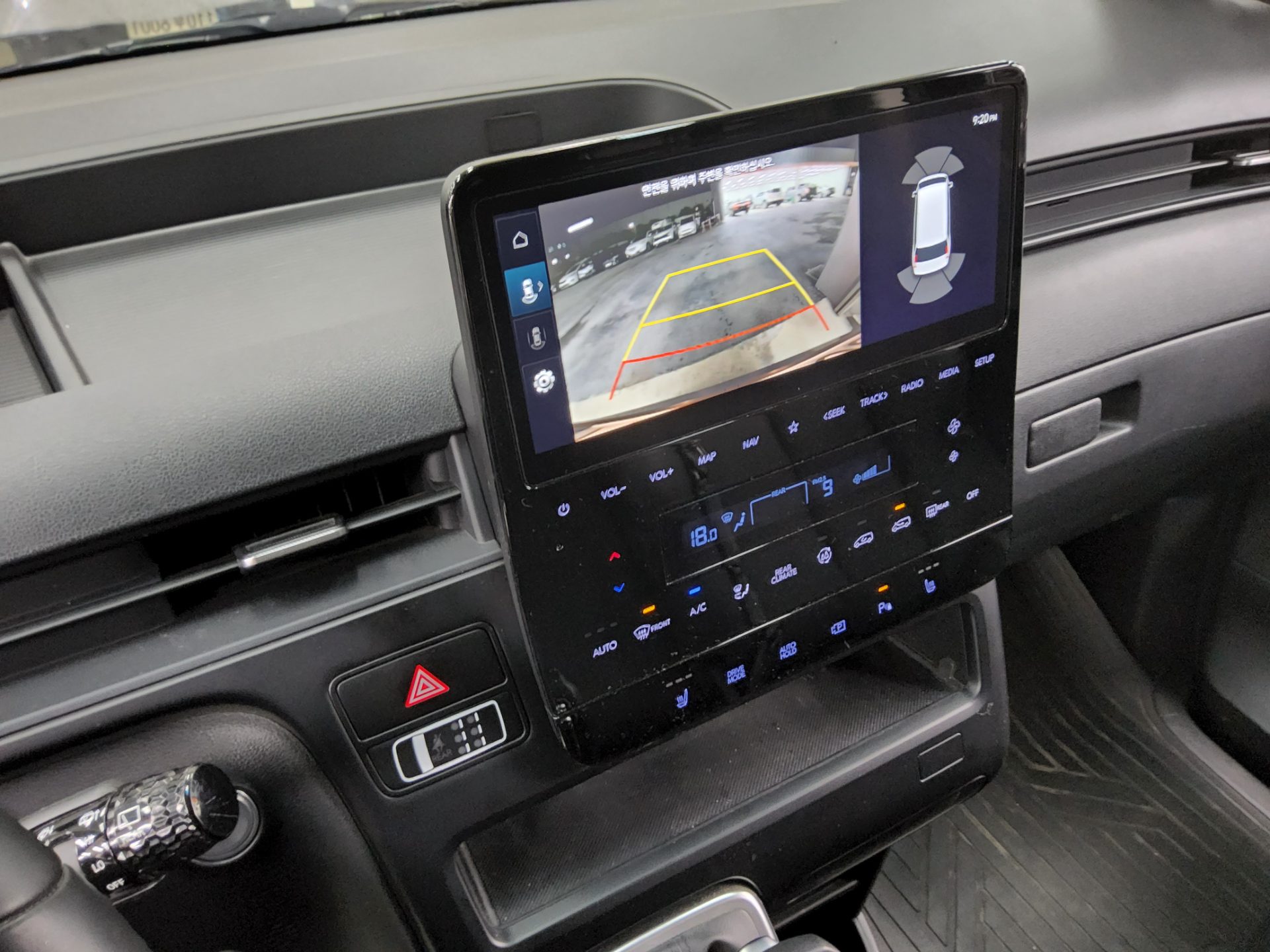 2025 - hyundai staria