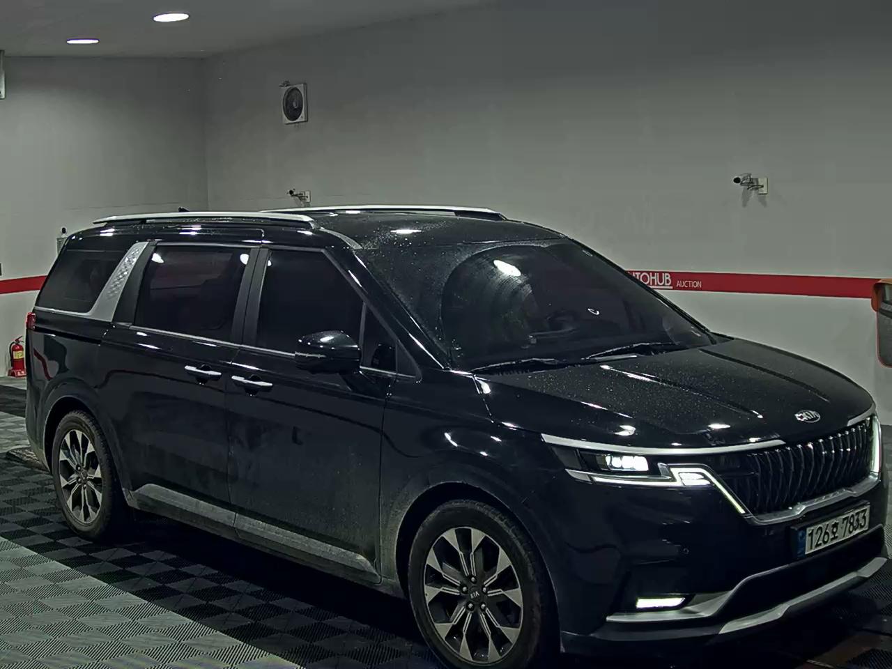 2021 - kia carnival
