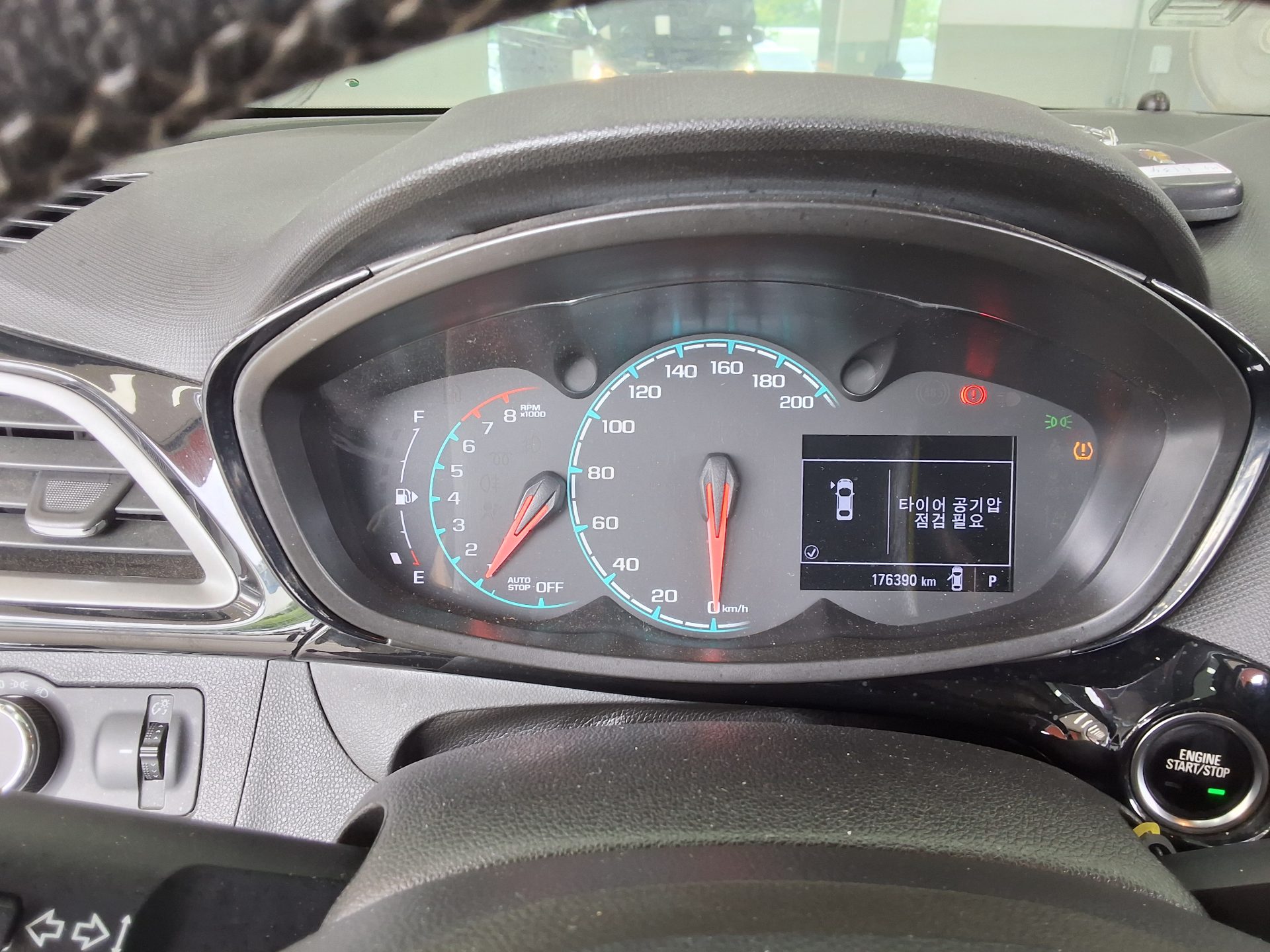 2019 - chevrolet spark