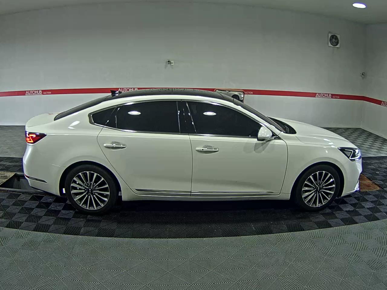 2018 - kia k7