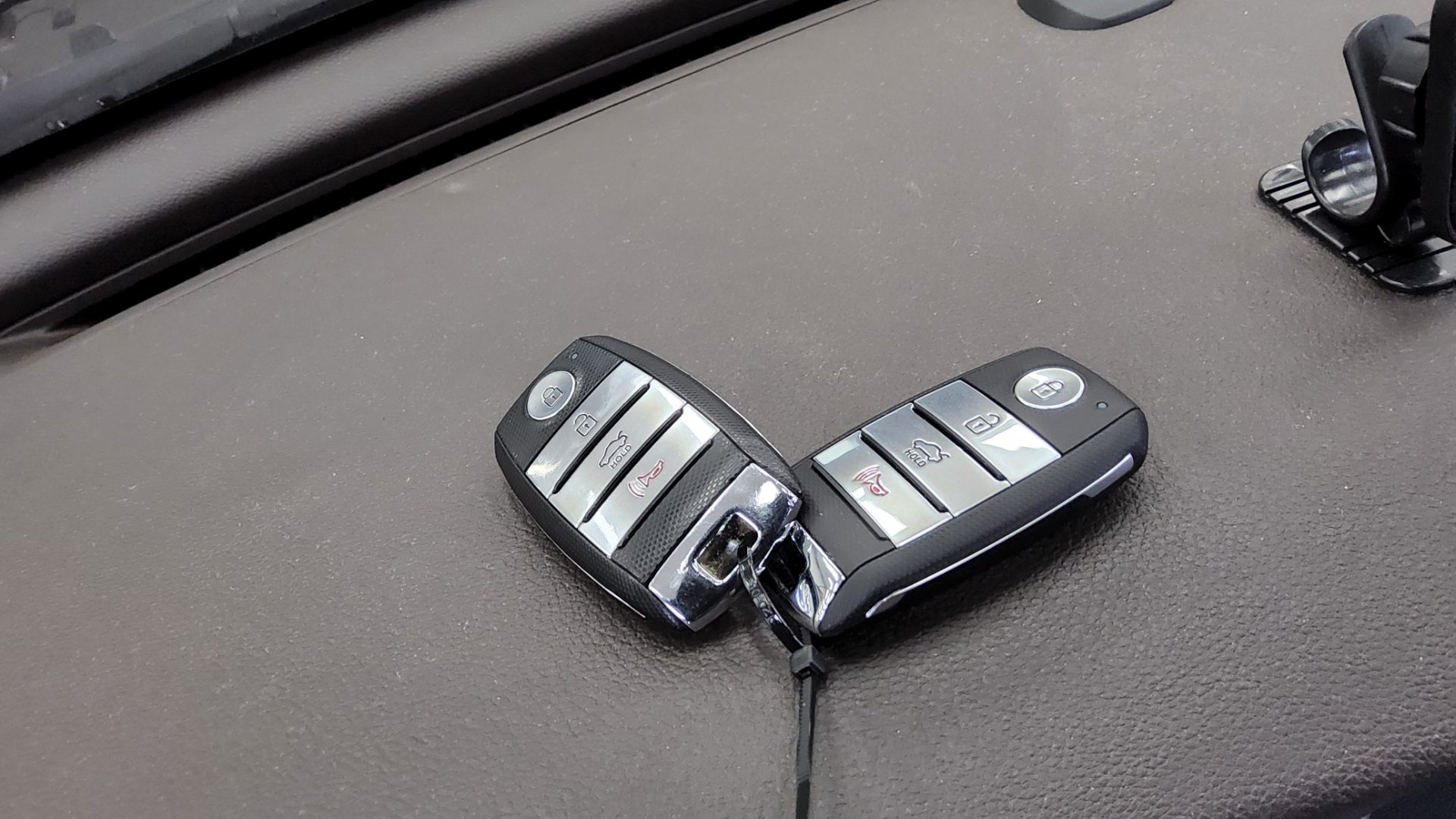 2019 - kia k5