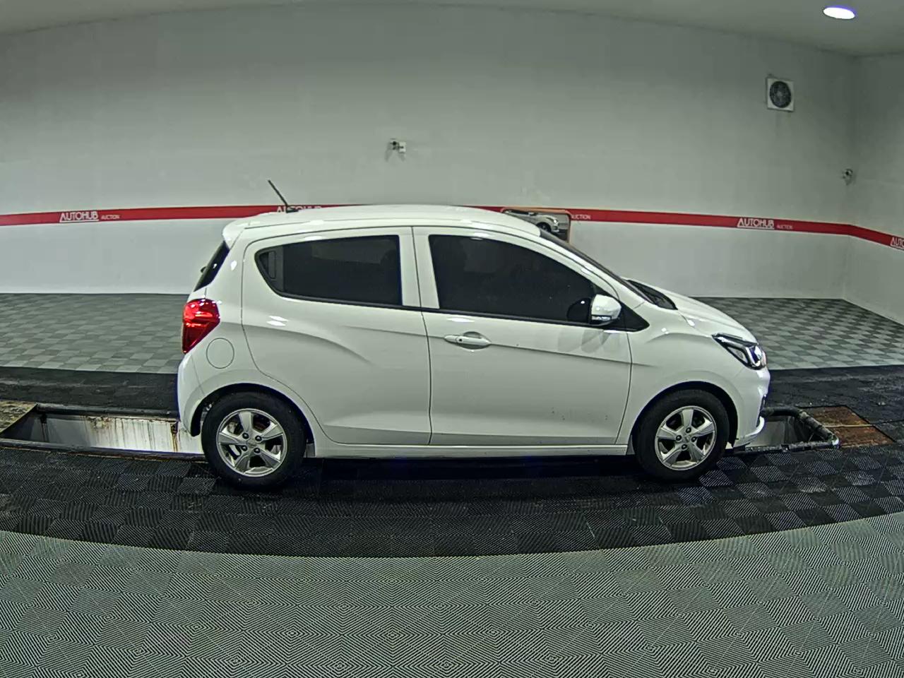 2021 - chevrolet spark