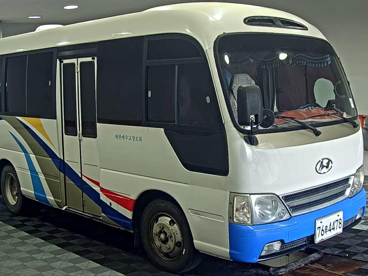 2008 - hyundai county
