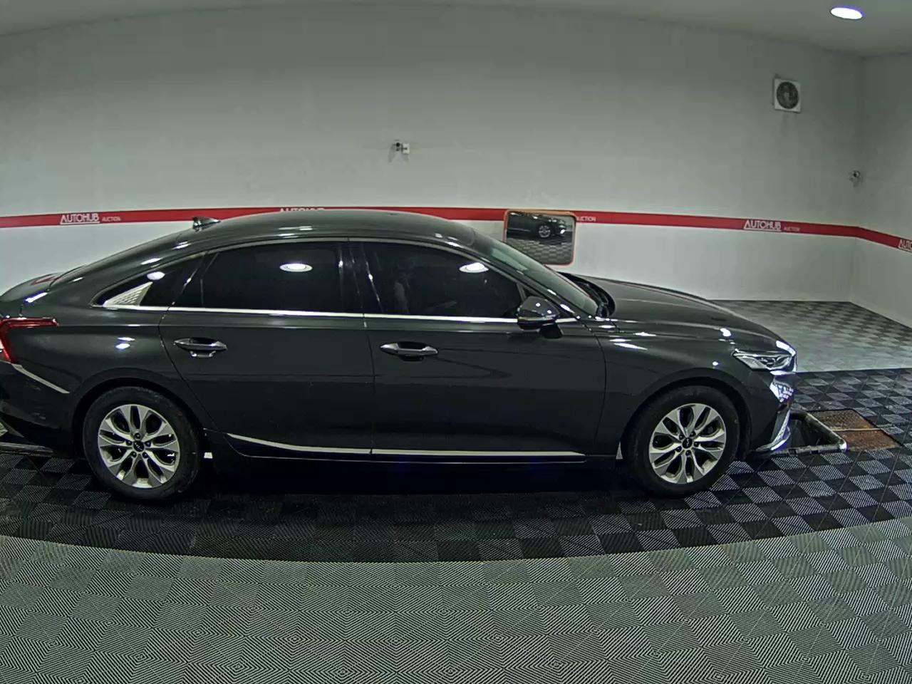 2023 - kia k8