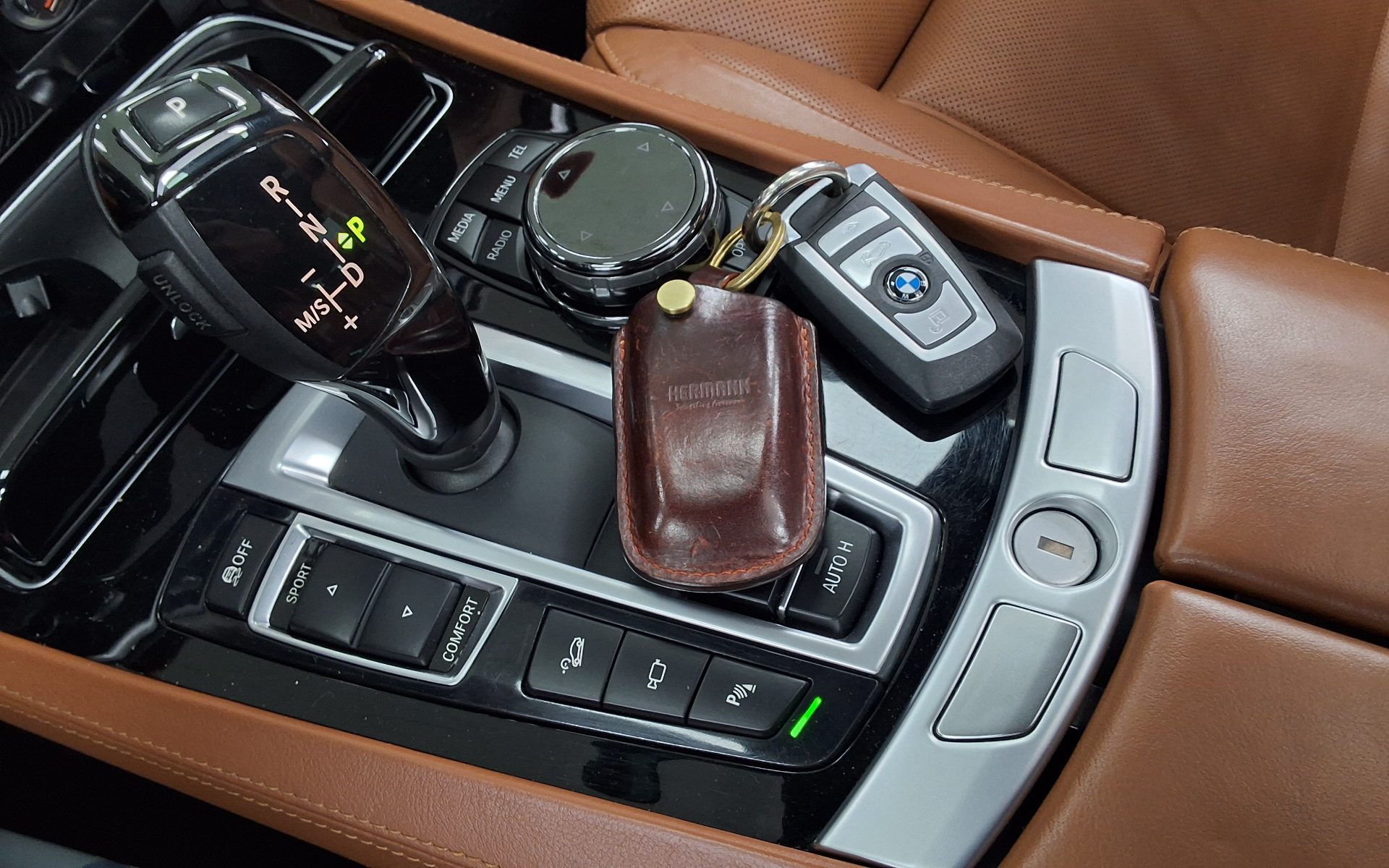 2015 - bmw m7