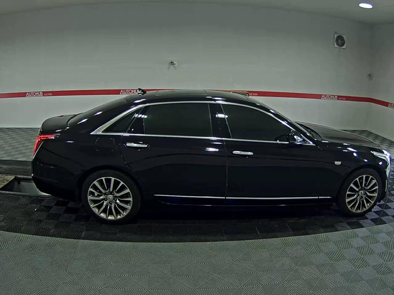 2018 - cadillac ct6