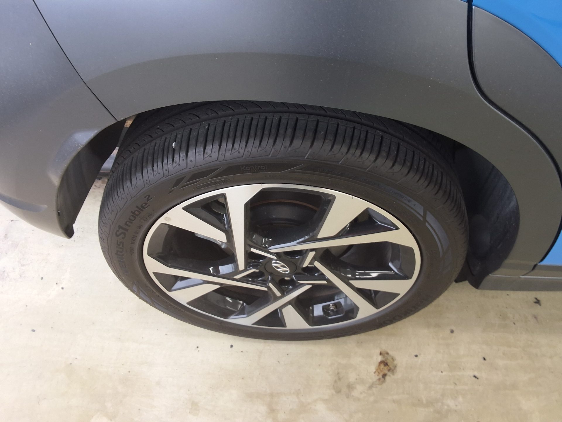 2021 - hyundai kona