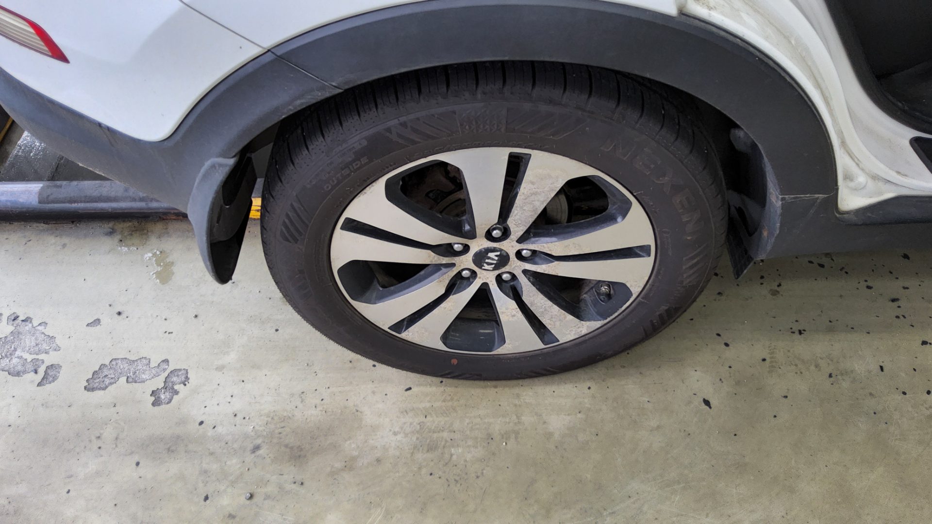2011 - kia sportage