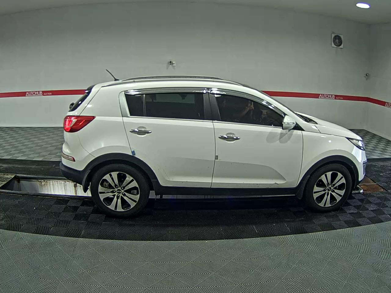 2011 - kia sportage