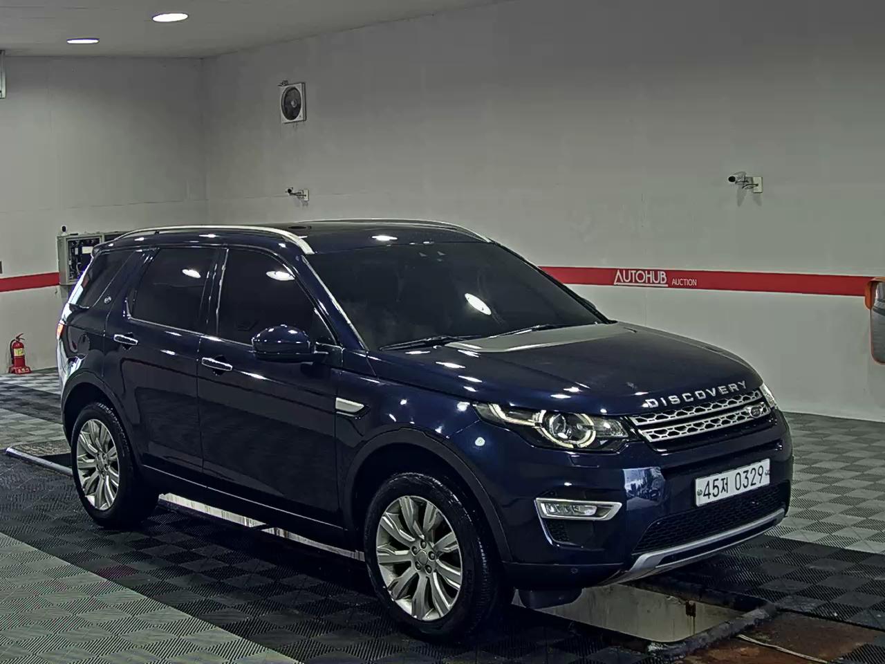 2016 - land rover discovery