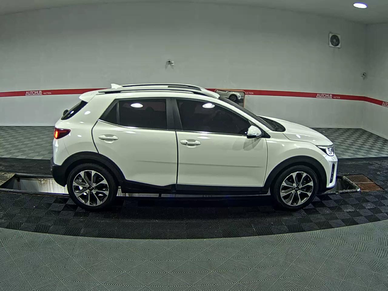 2018 - kia stonic