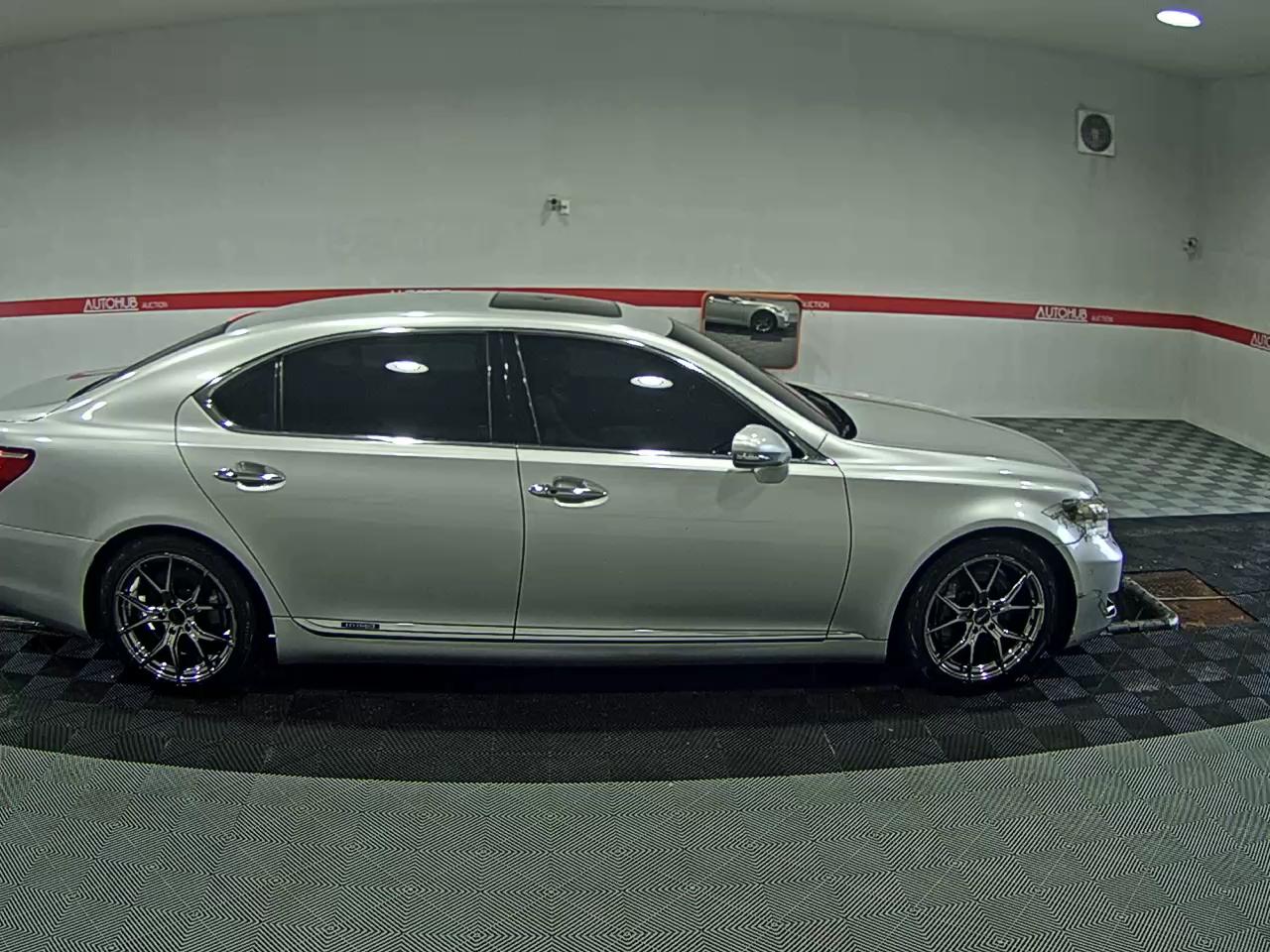 2010 - lexus ls