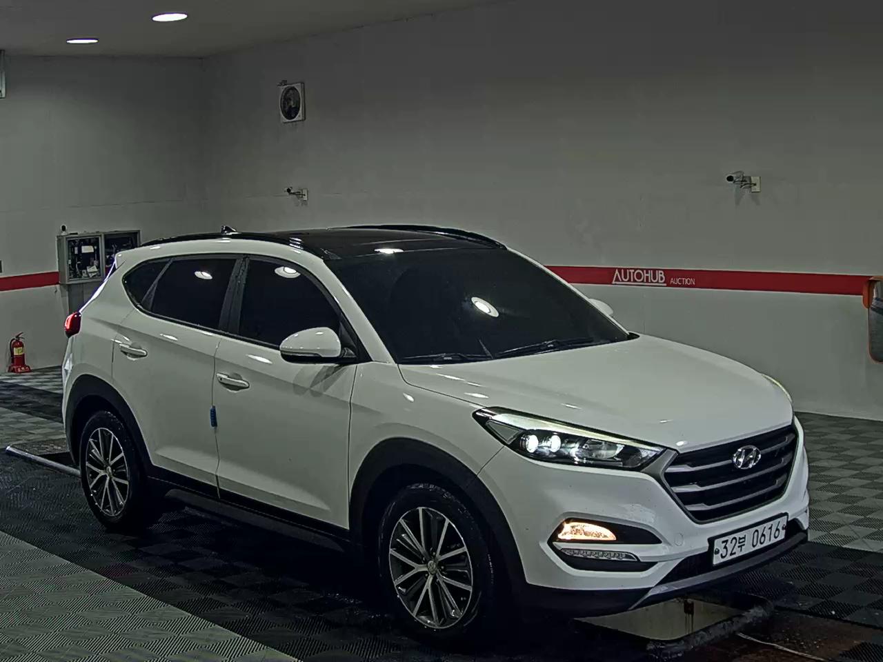 2016 - hyundai tucson