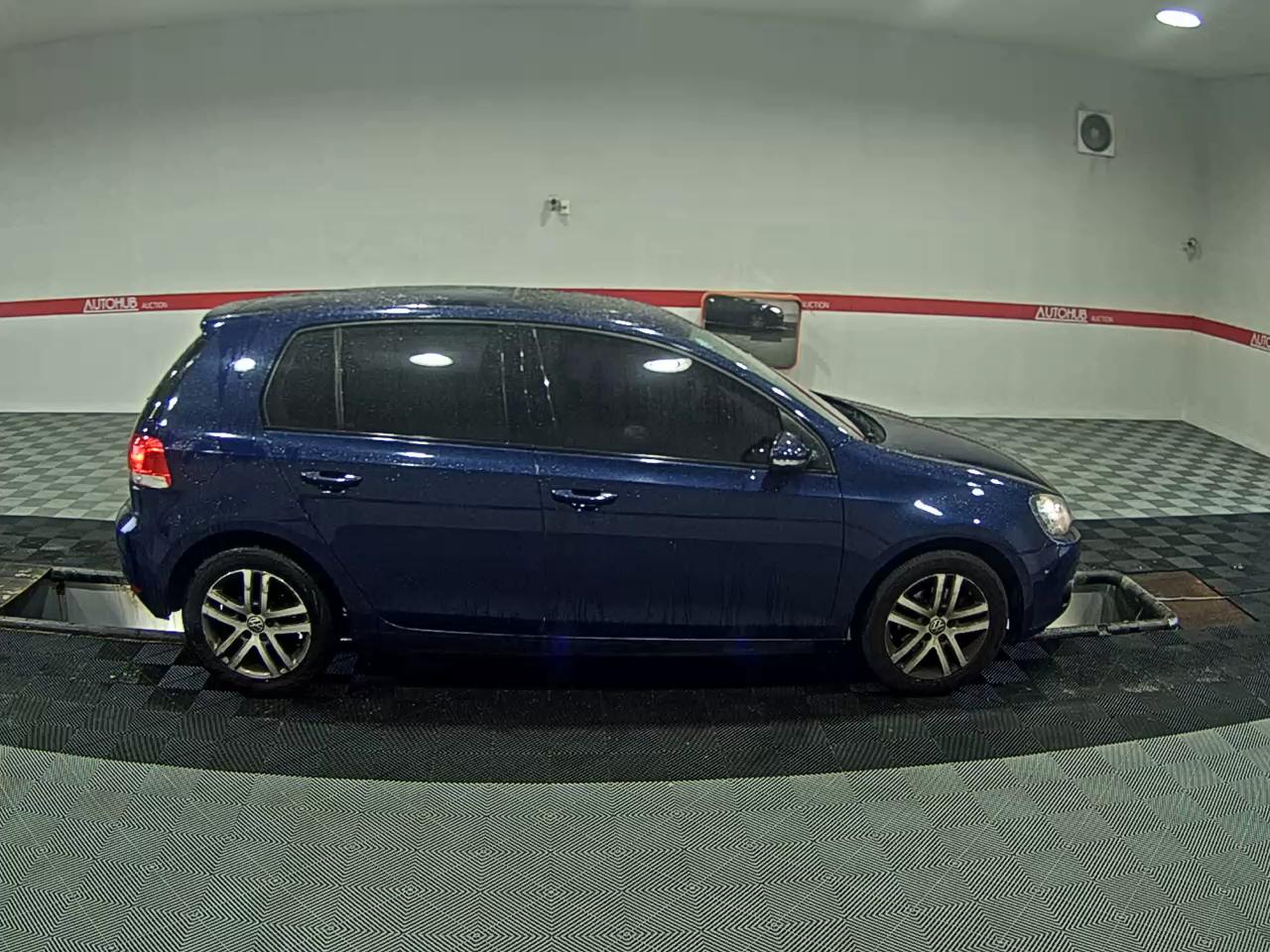 2011 - volkswagen golf