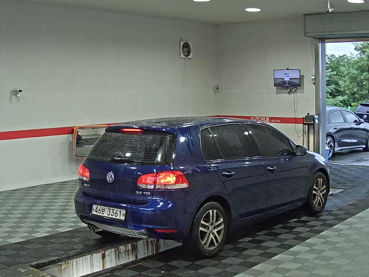 2011 - volkswagen golf