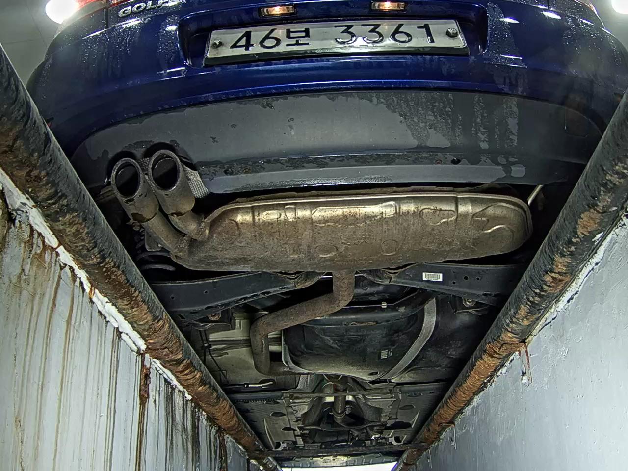 2011 - volkswagen golf