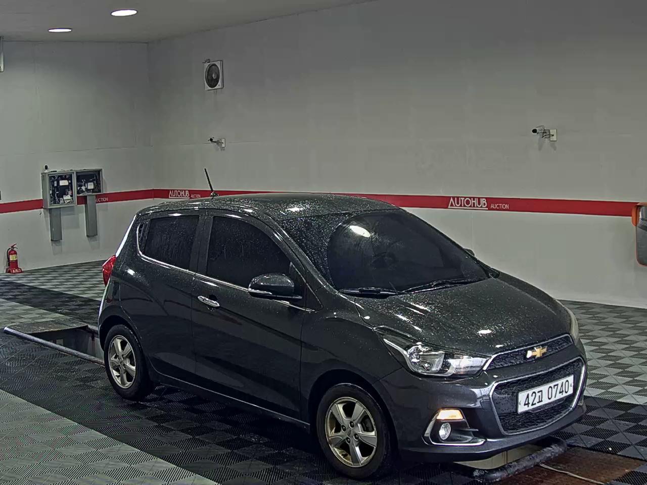 2017 - chevrolet spark
