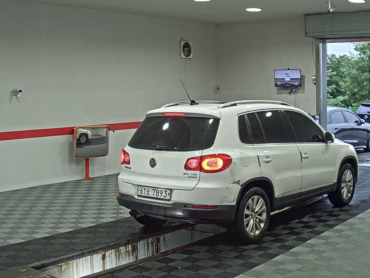 2010 - volkswagen tiguan