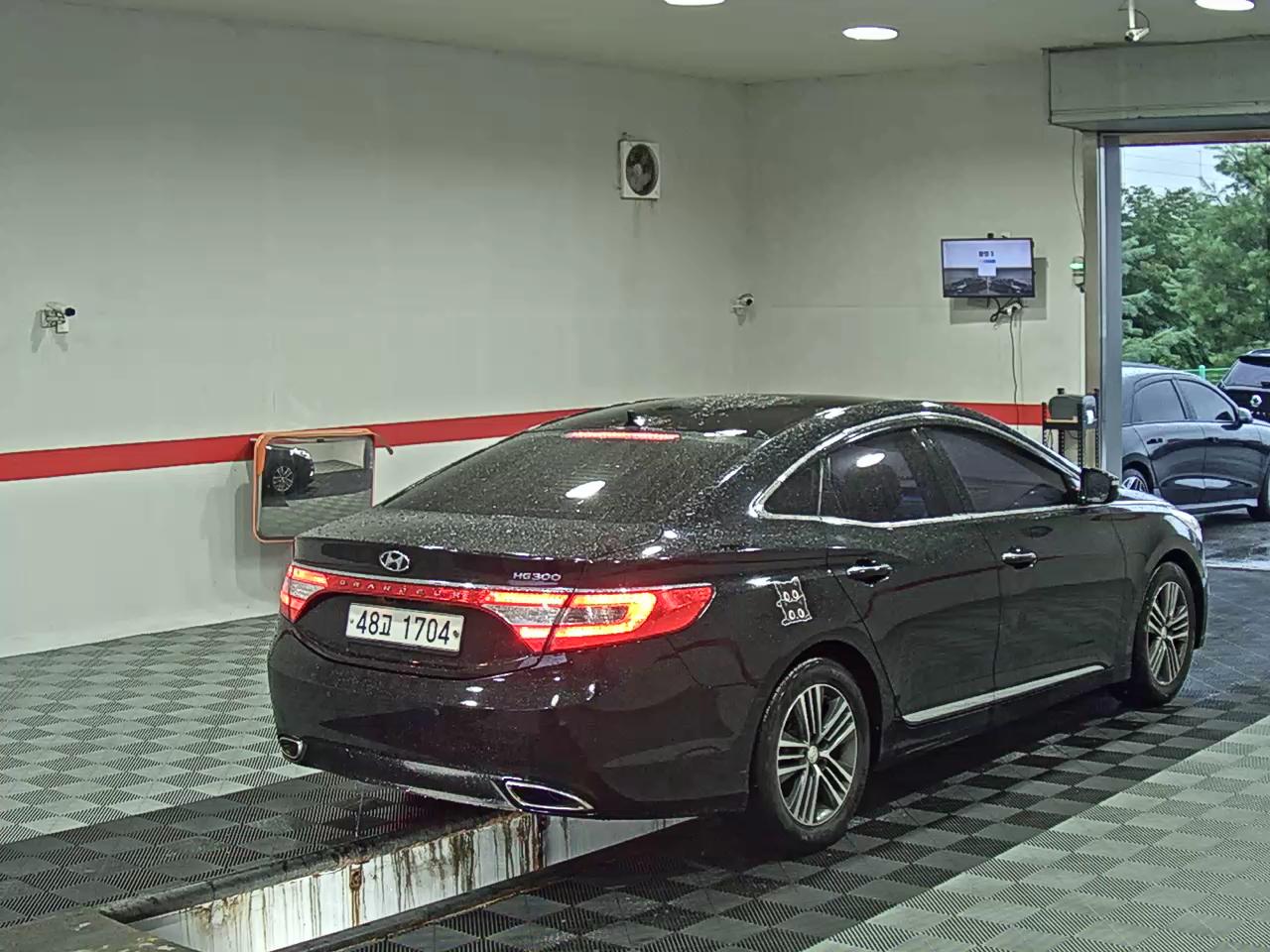 هيونداي جرانديور 2013 MODERN