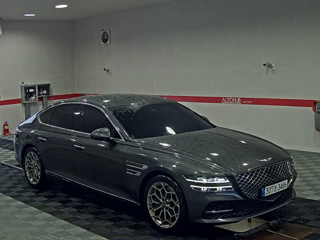 2021 - genesis g80