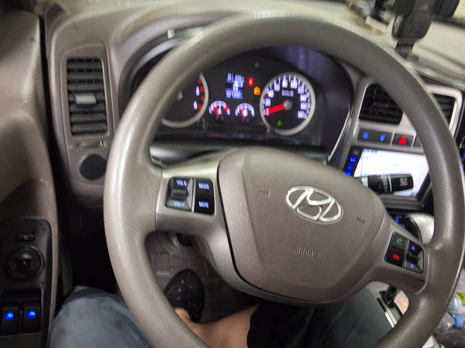 2018 - hyundai truck