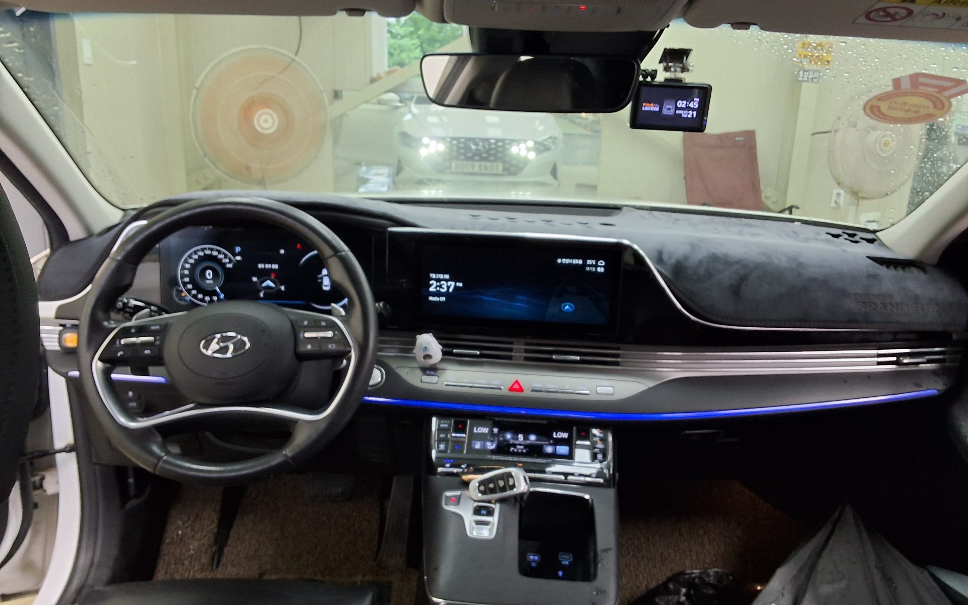 2020 - hyundai grandeur