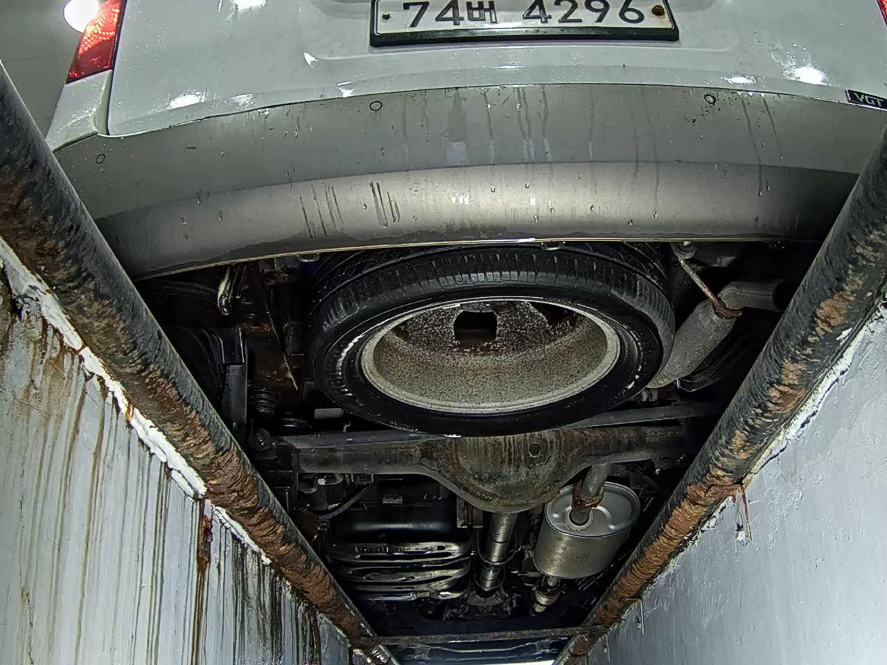 2012 - hyundai grand starex