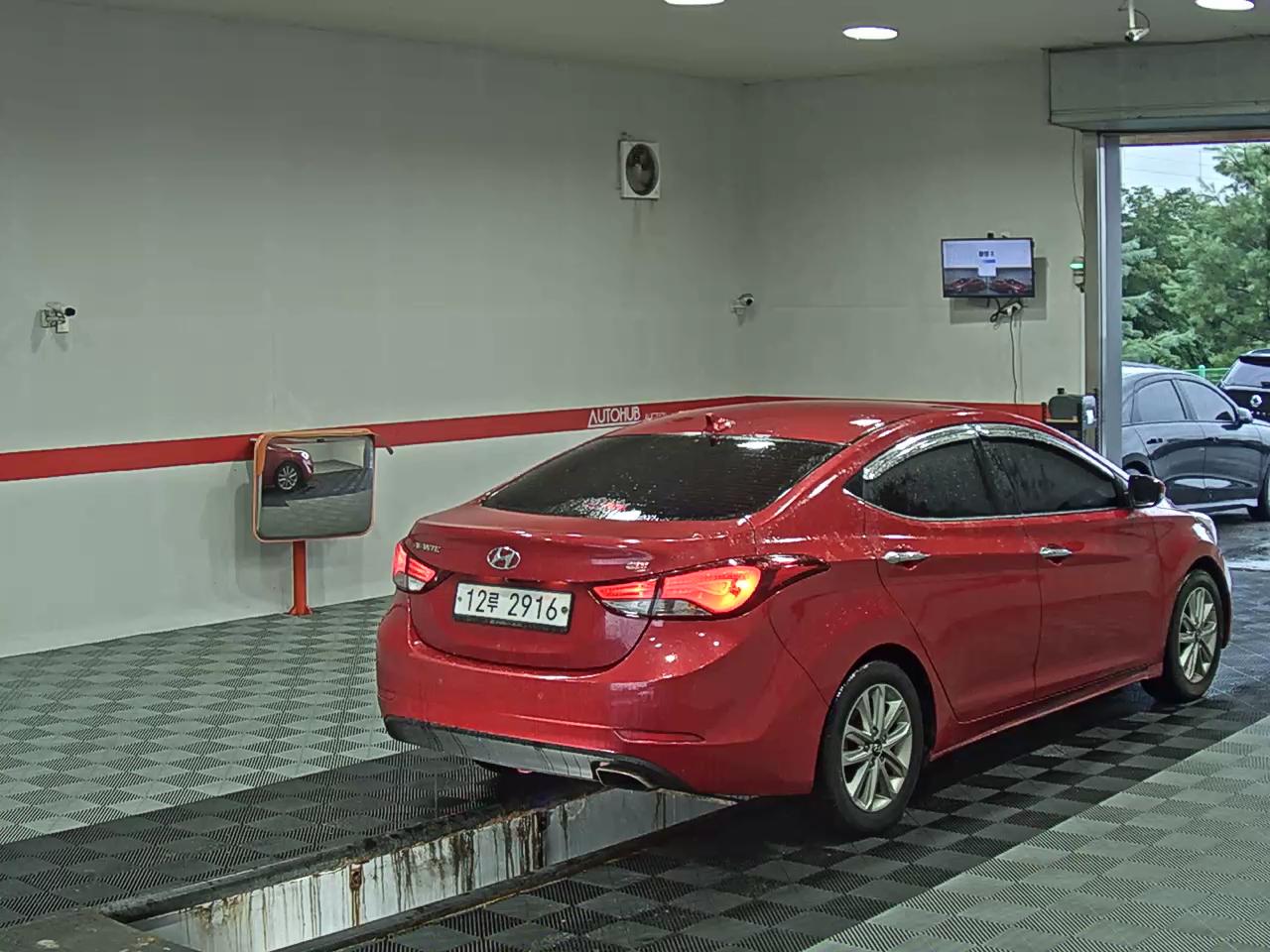 2015 - hyundai avante