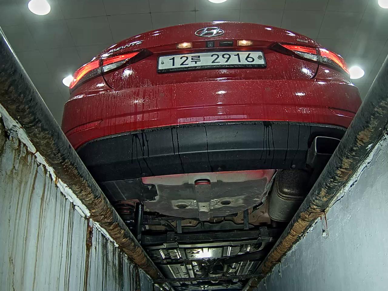 2015 - hyundai avante