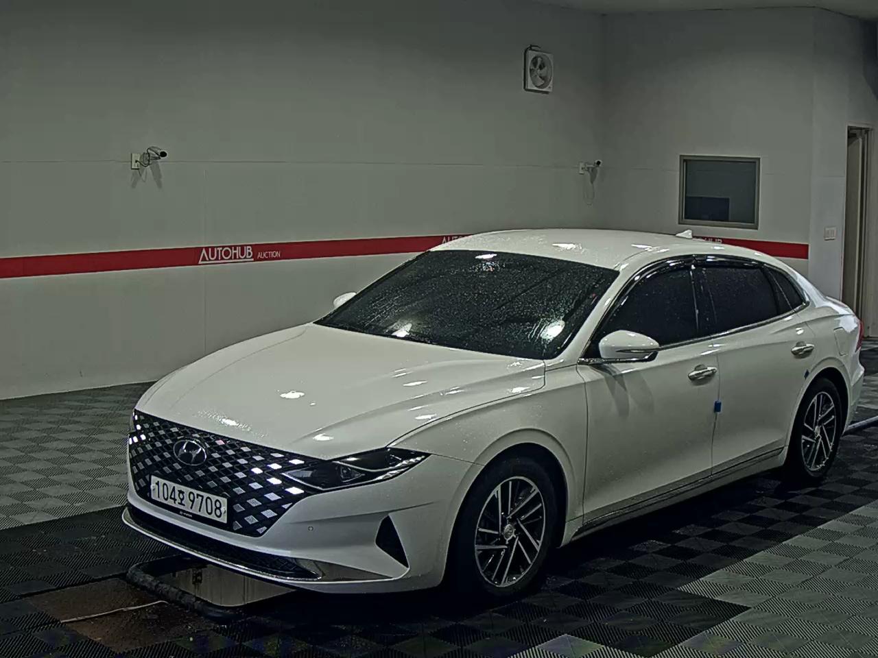 2020 - hyundai grandeur
