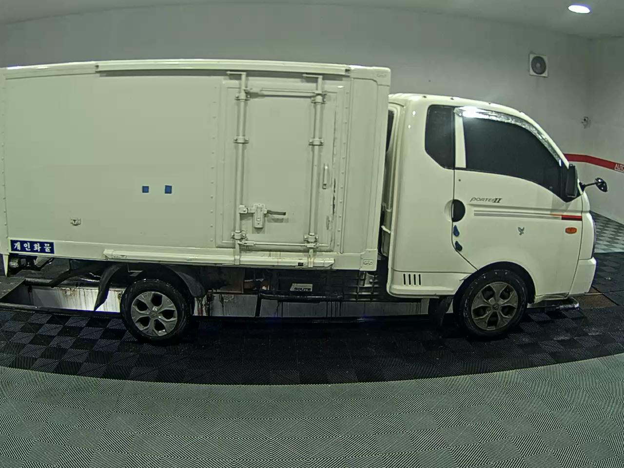 2018 - hyundai truck