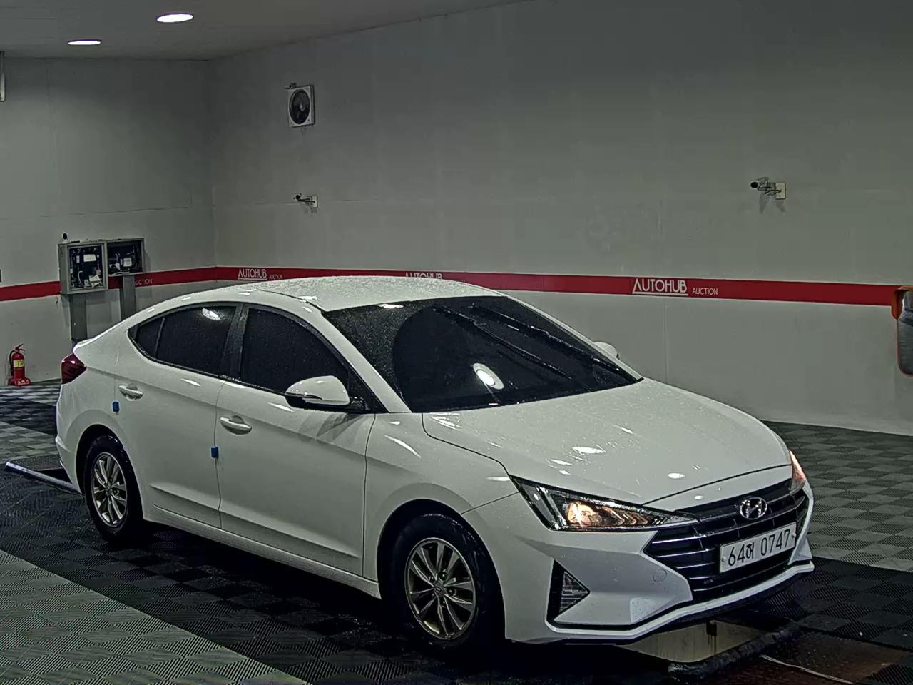 2020 - hyundai avante