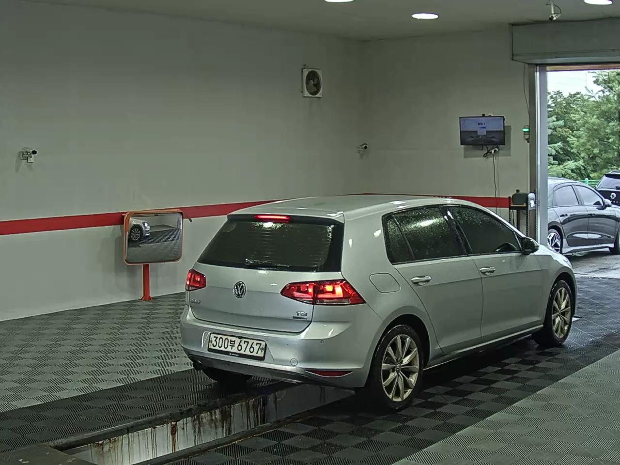 2014 - volkswagen golf