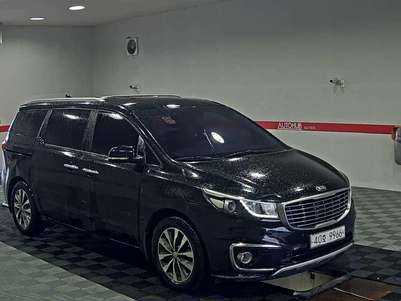 2017 - kia carnival