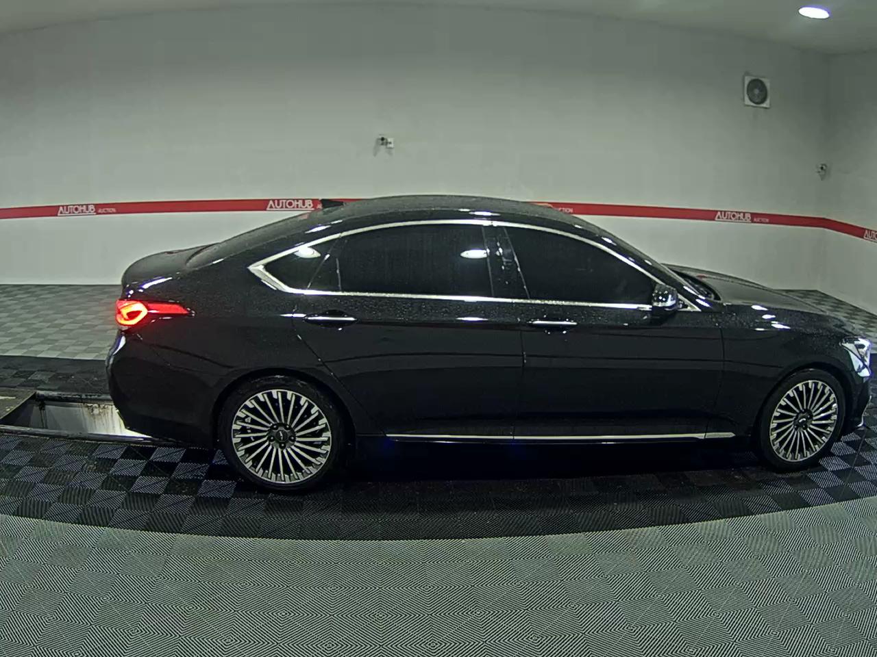 2019 - genesis g80