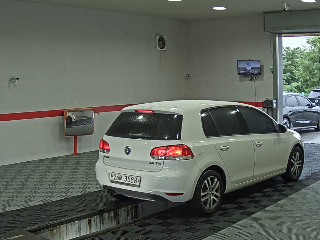 2010 - volkswagen golf