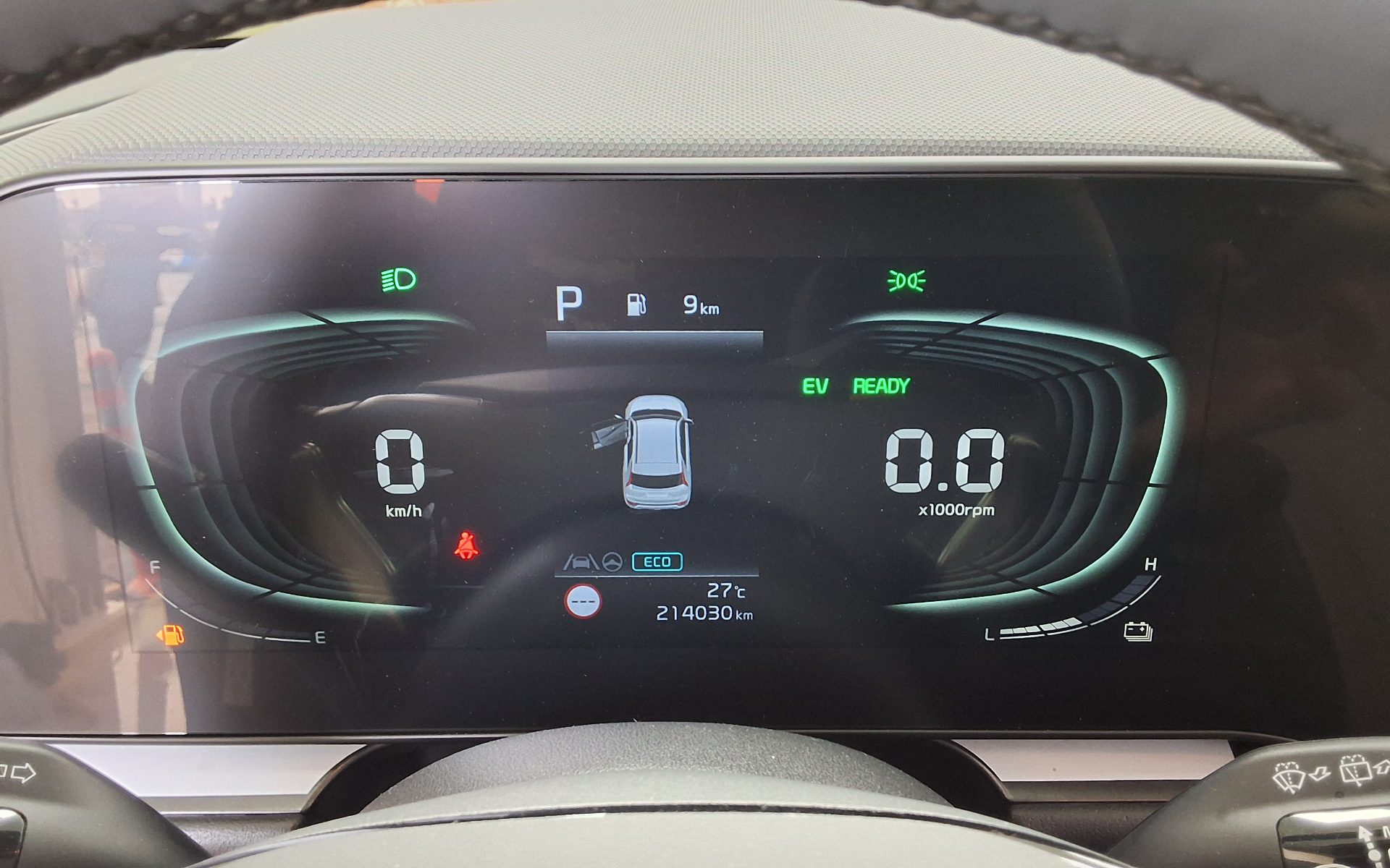 2022 - kia niro