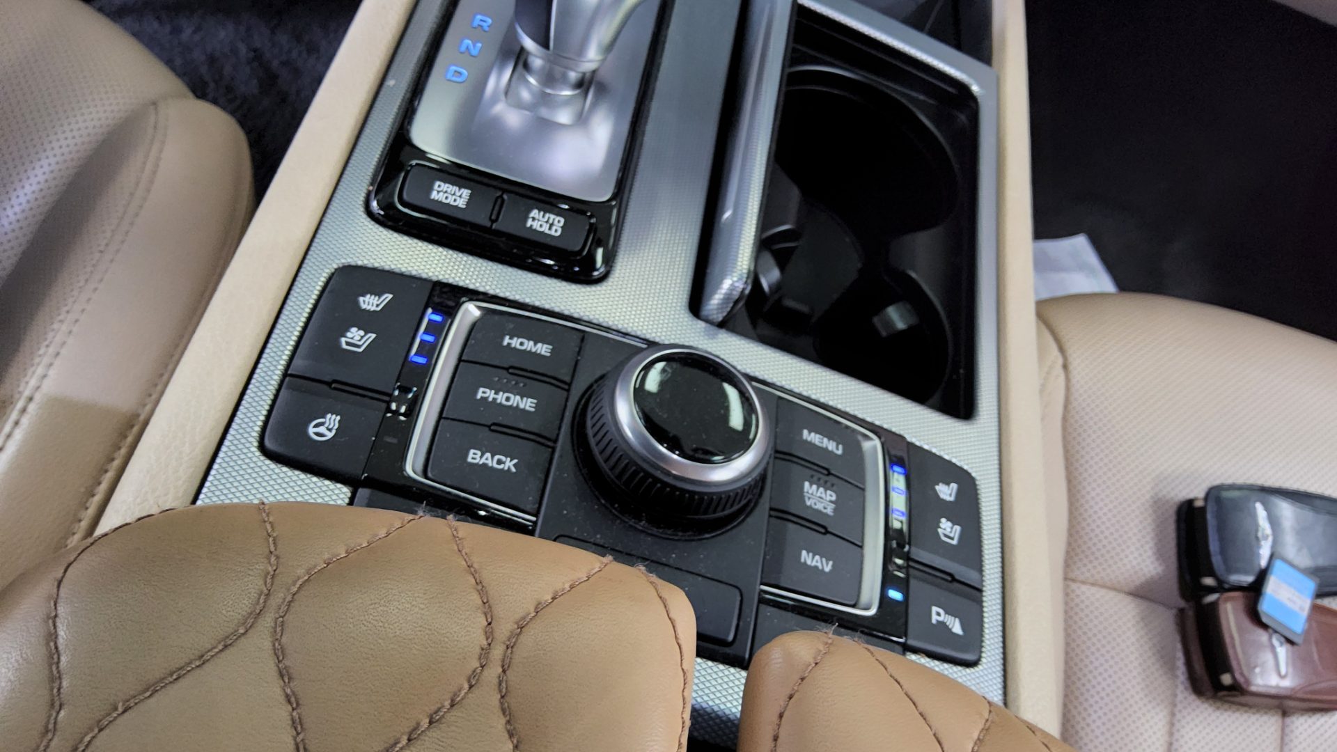 2018 - genesis g80