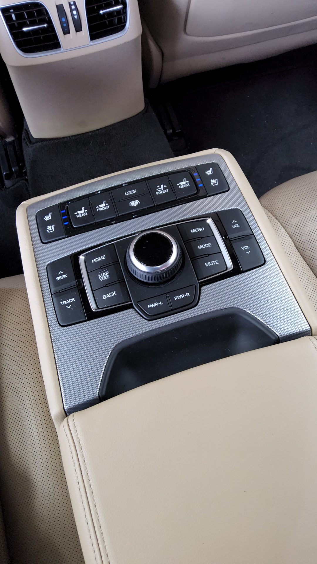 2018 - genesis g80