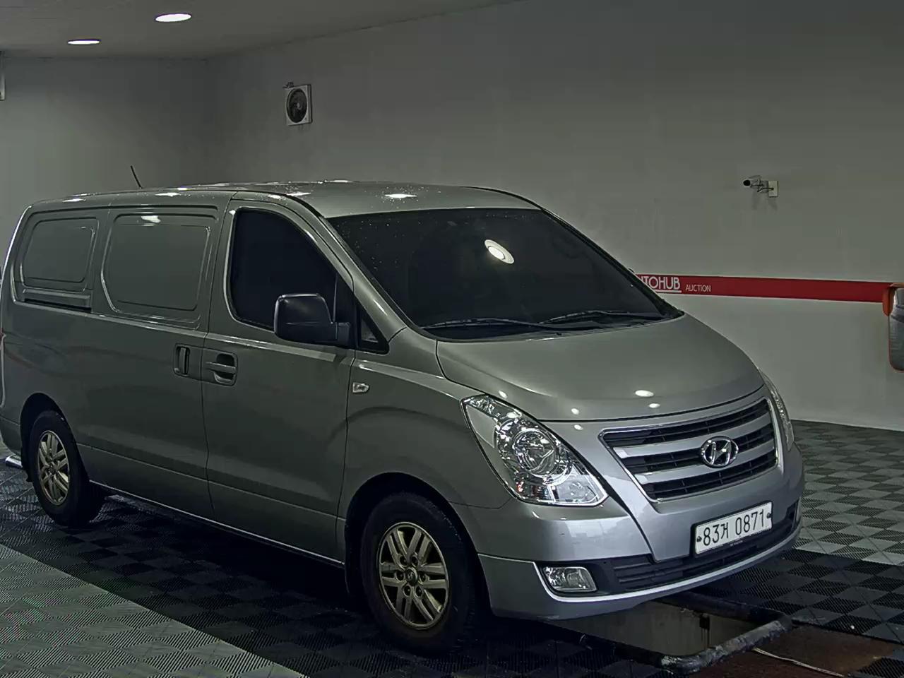 2017 - hyundai grand starex