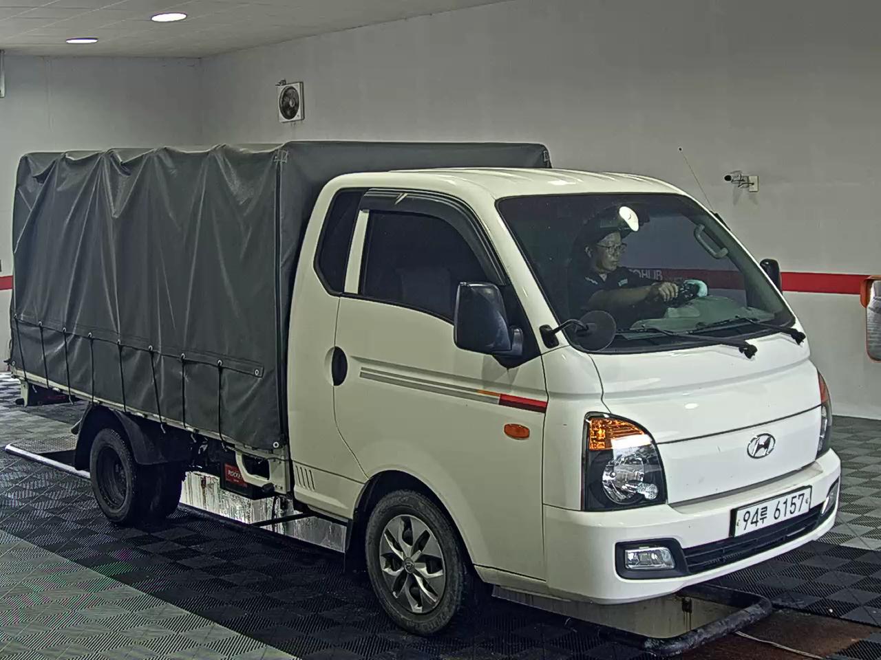 2017 - hyundai porter