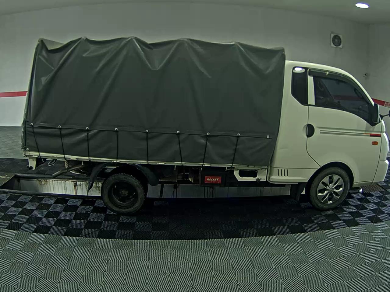 2017 - hyundai porter