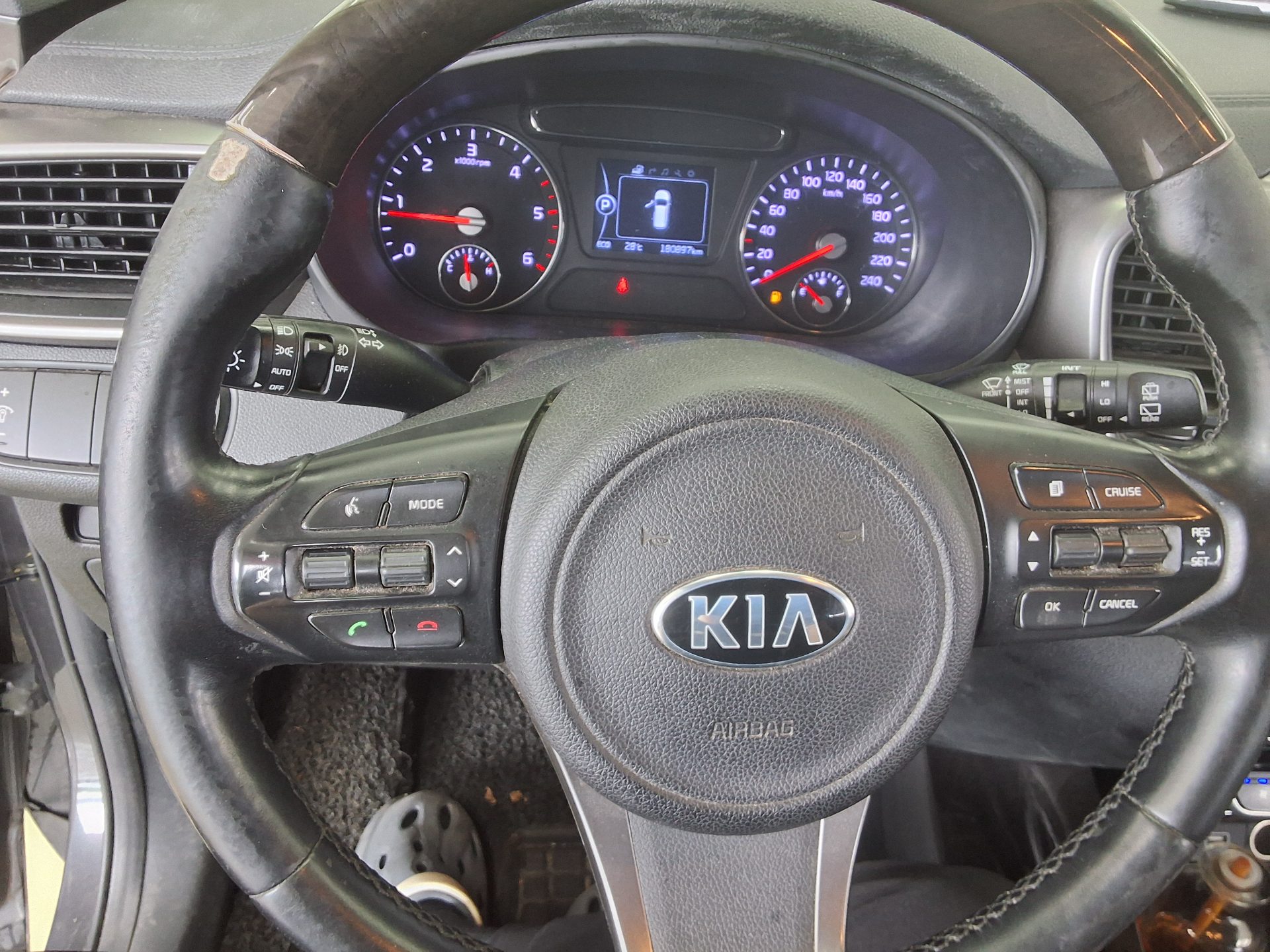 2016 - kia sorento