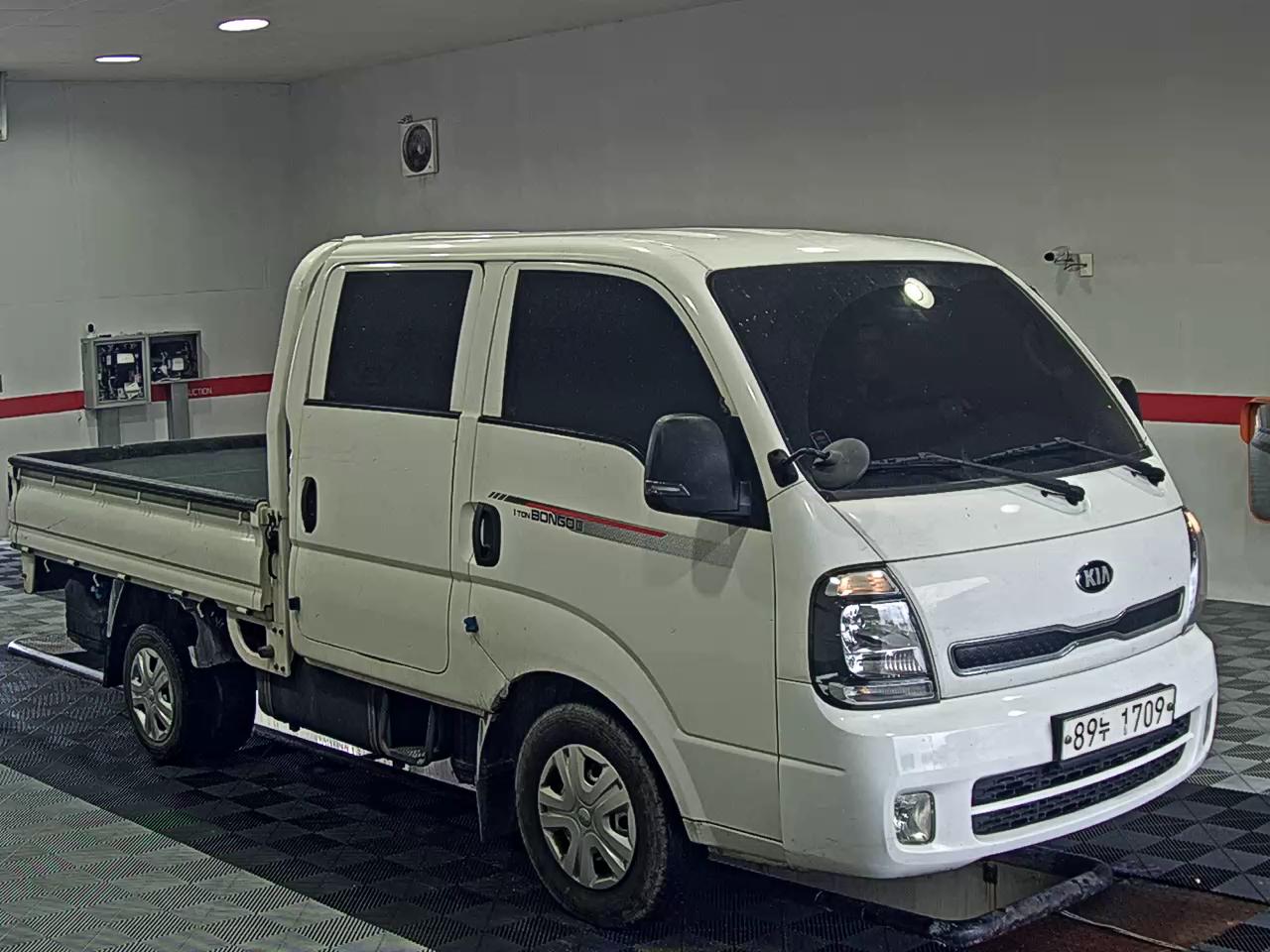 2020 - kia bongo