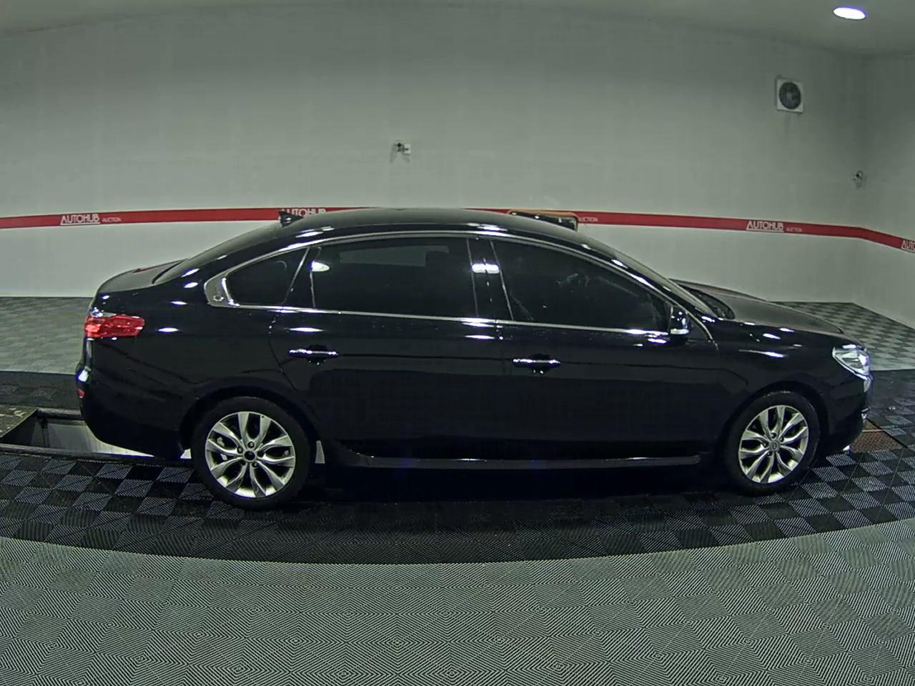 2012 - renault sm7