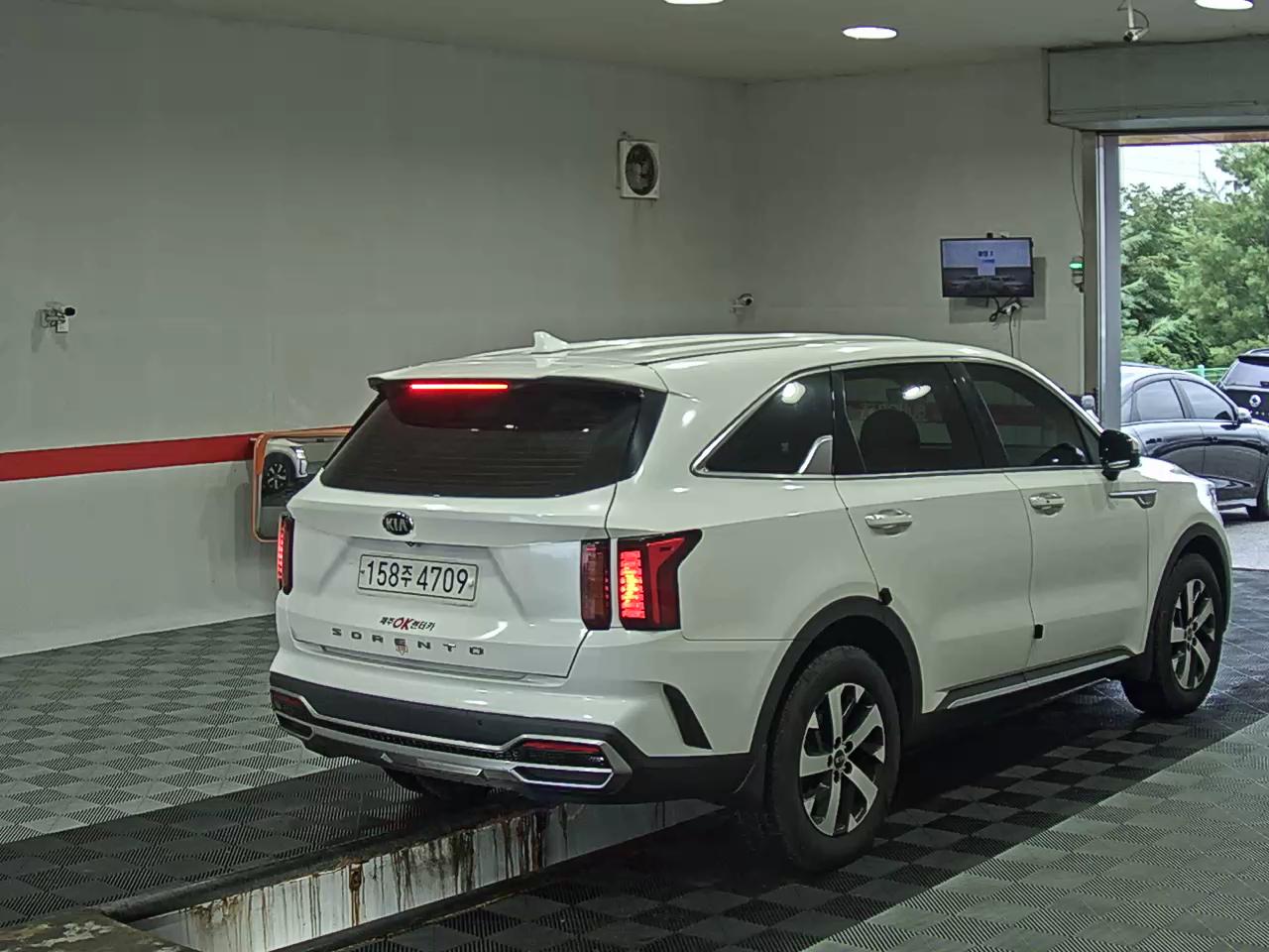 2021 - kia sorento