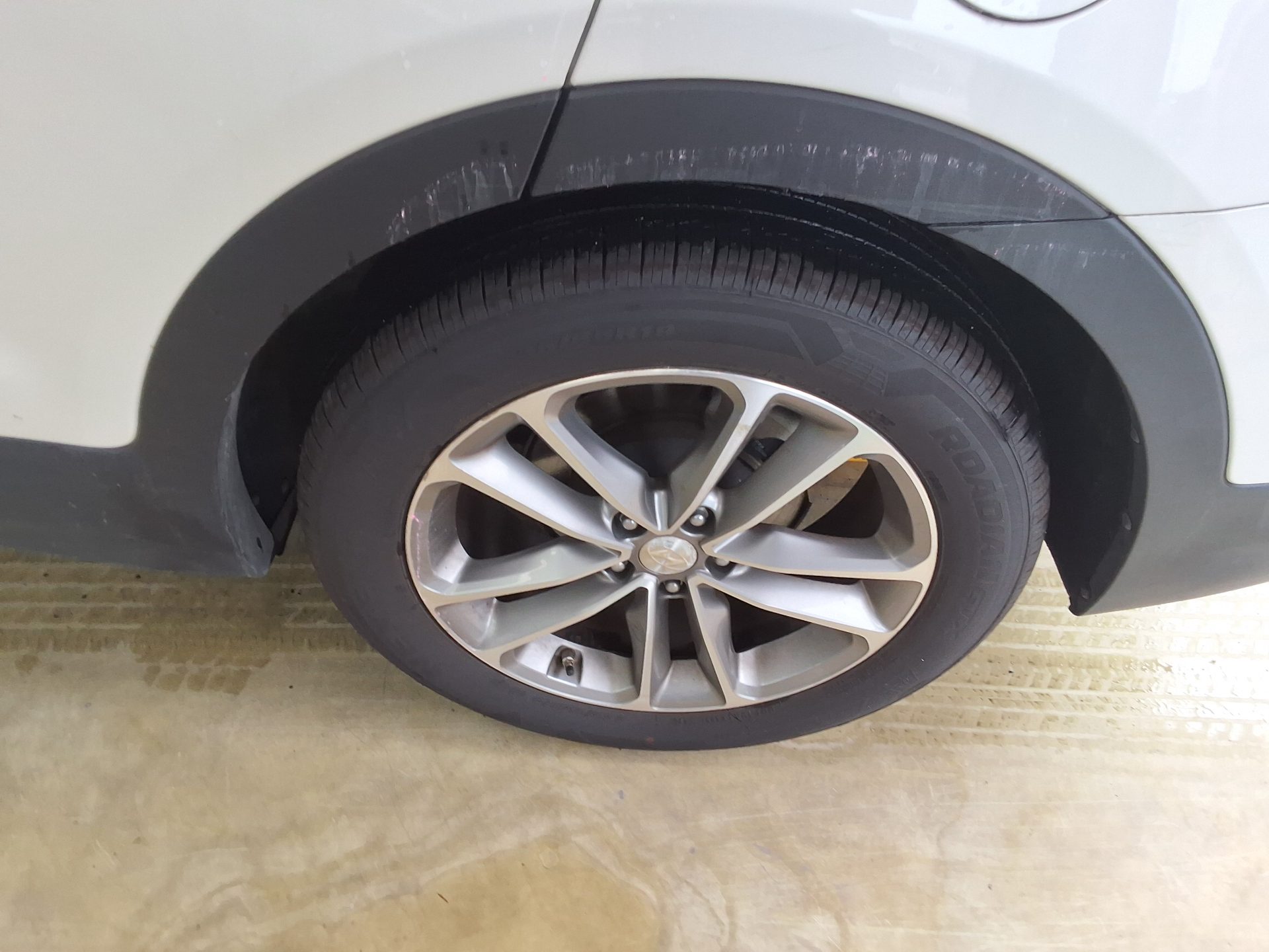 2017 - hyundai santa fe