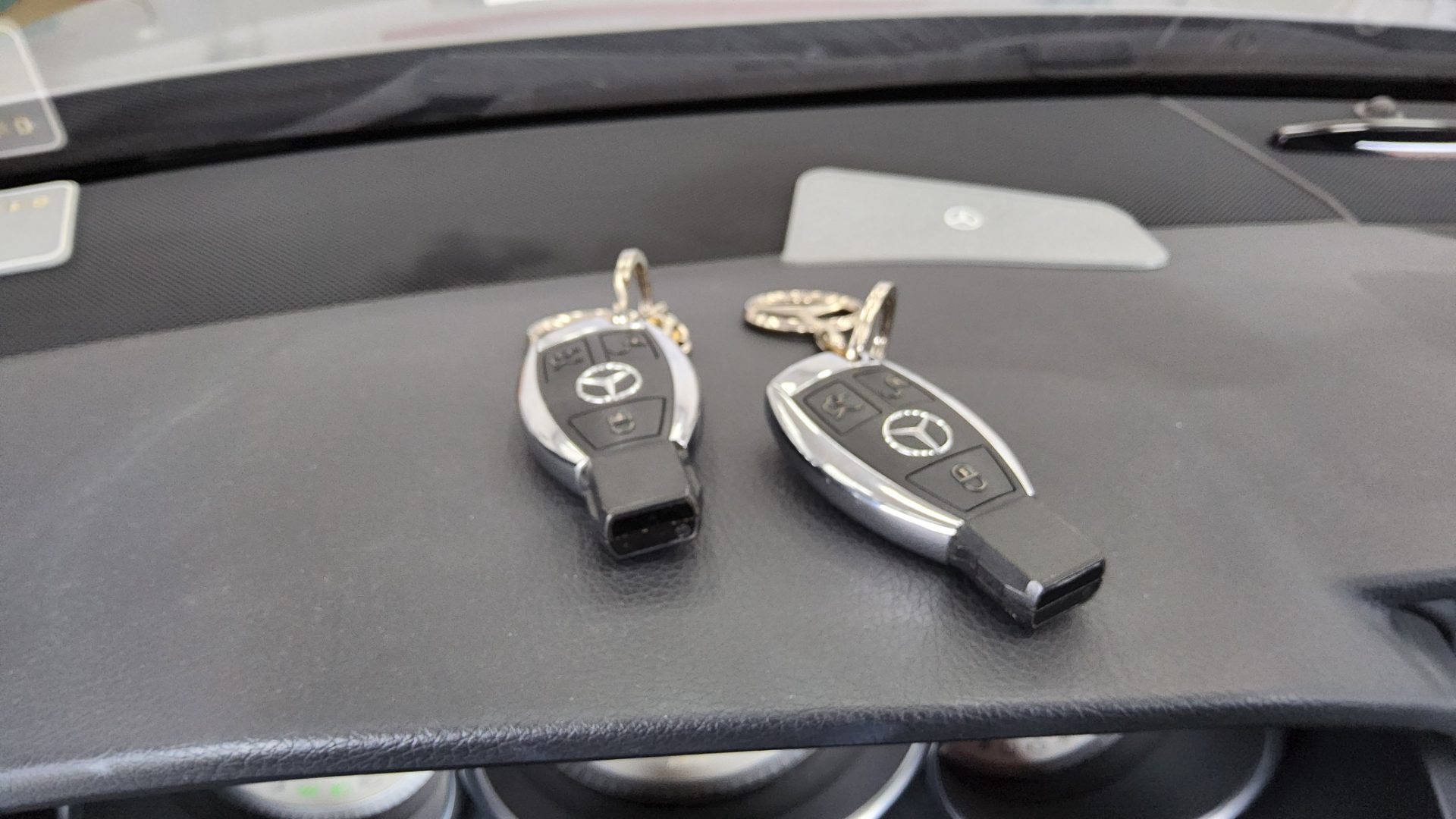 مرسيدس بنز E Class (4Th Gen) E220 Cdi Avantgarde 2015 E220