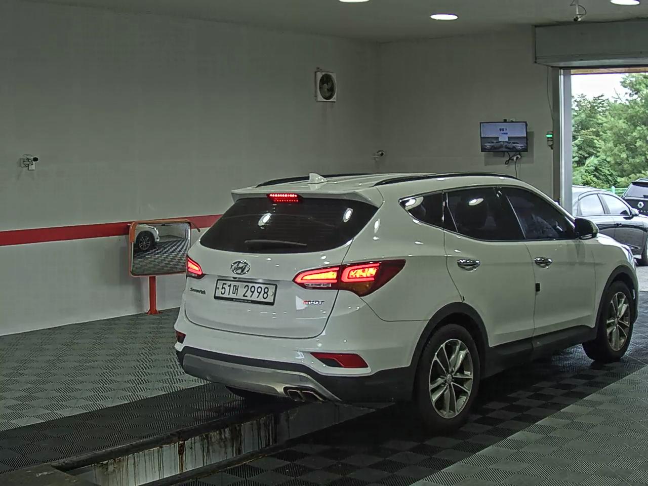 2017 - hyundai santa fe